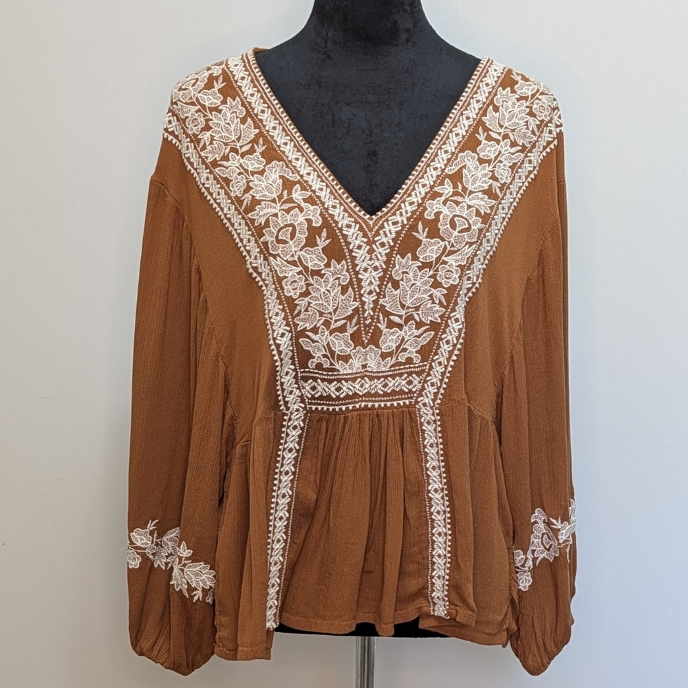 American Eagle Outfitters Rust Boho Blouse Sz XL Floral White Embroidery RenFair